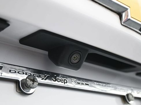 Used 2018 Chevrolet Equinox LS image 32