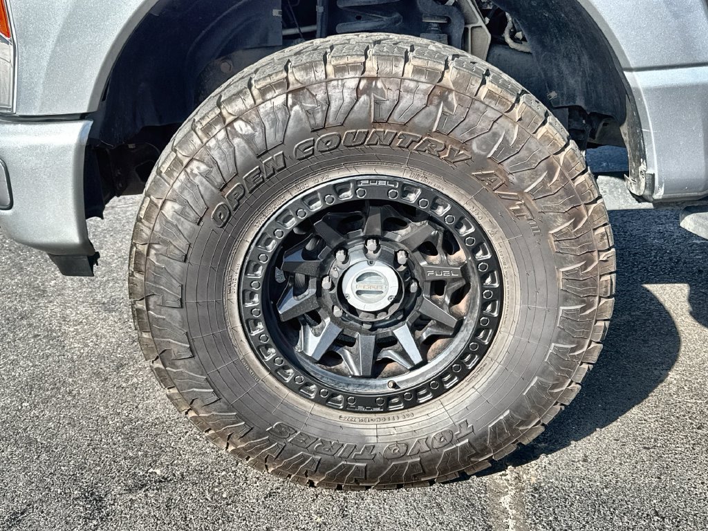 Used 2023 Ford F250 Platinum w/ Tremor Off-Road Package AWD/4WD image 15
