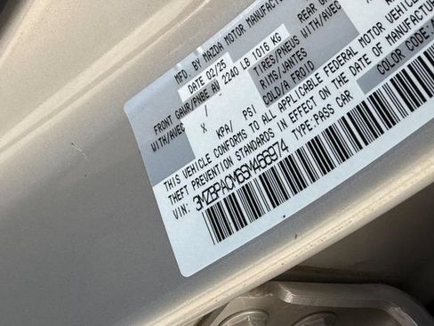 Used 2025 MAZDA MAZDA3 s FWD image 25