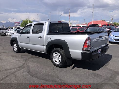 Used 2011 Toyota Tacoma 2WD Double Cab w/ Convenience Pkg image 6