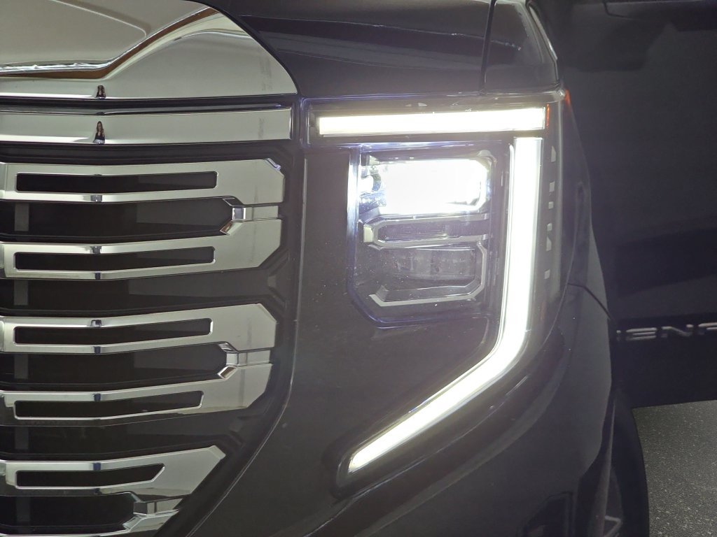 Used 2024 GMC Sierra 1500 Denali AWD/4WD image 33