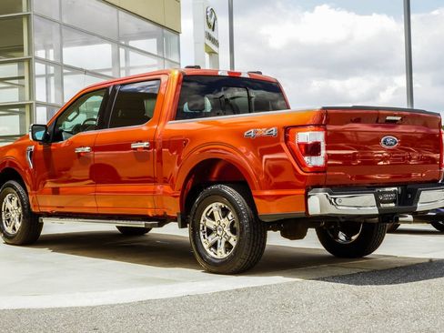 Used 2023 Ford F150 4x4 SuperCrew image 10