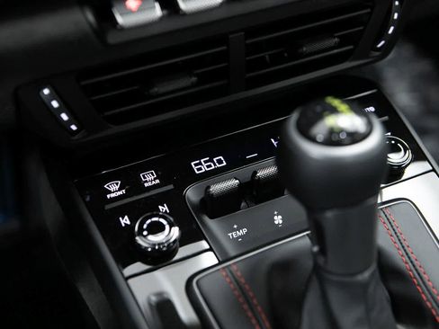 New 2026 Porsche 911 GT3 image 23