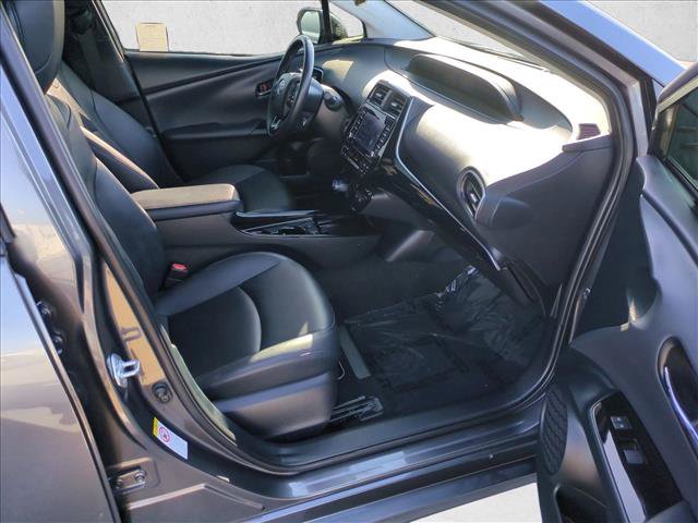 Used 2021 Toyota Prius XLE w/ Carpet Mat Package (TMS) FWD image 19