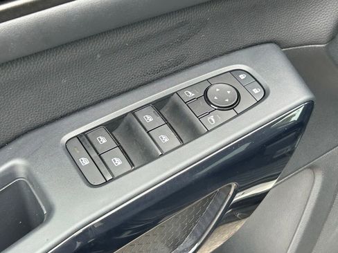 Certified 2025 Nissan Pathfinder SV w/ Black Appearance Package FWD image 52