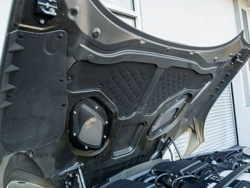 Used 2020 Aston Martin DBS Superleggera Volante image 48