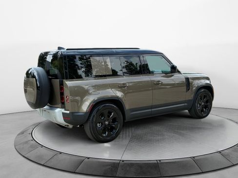 Certified 2025 Land Rover Defender 110 S AWD/4WD image 7