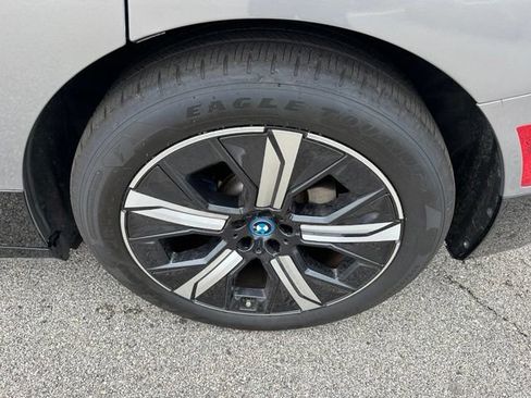 Used 2023 BMW iX M60 w/ Executive Package AWD/4WD image 8