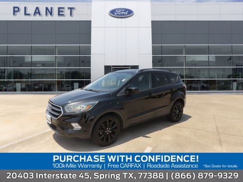 Used 2017 Ford Escape SE w/ Equipment Group 201A AWD/4WD image 1