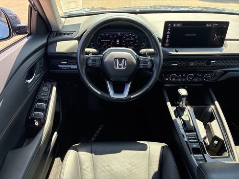 Used 2024 Honda Accord Touring image 14