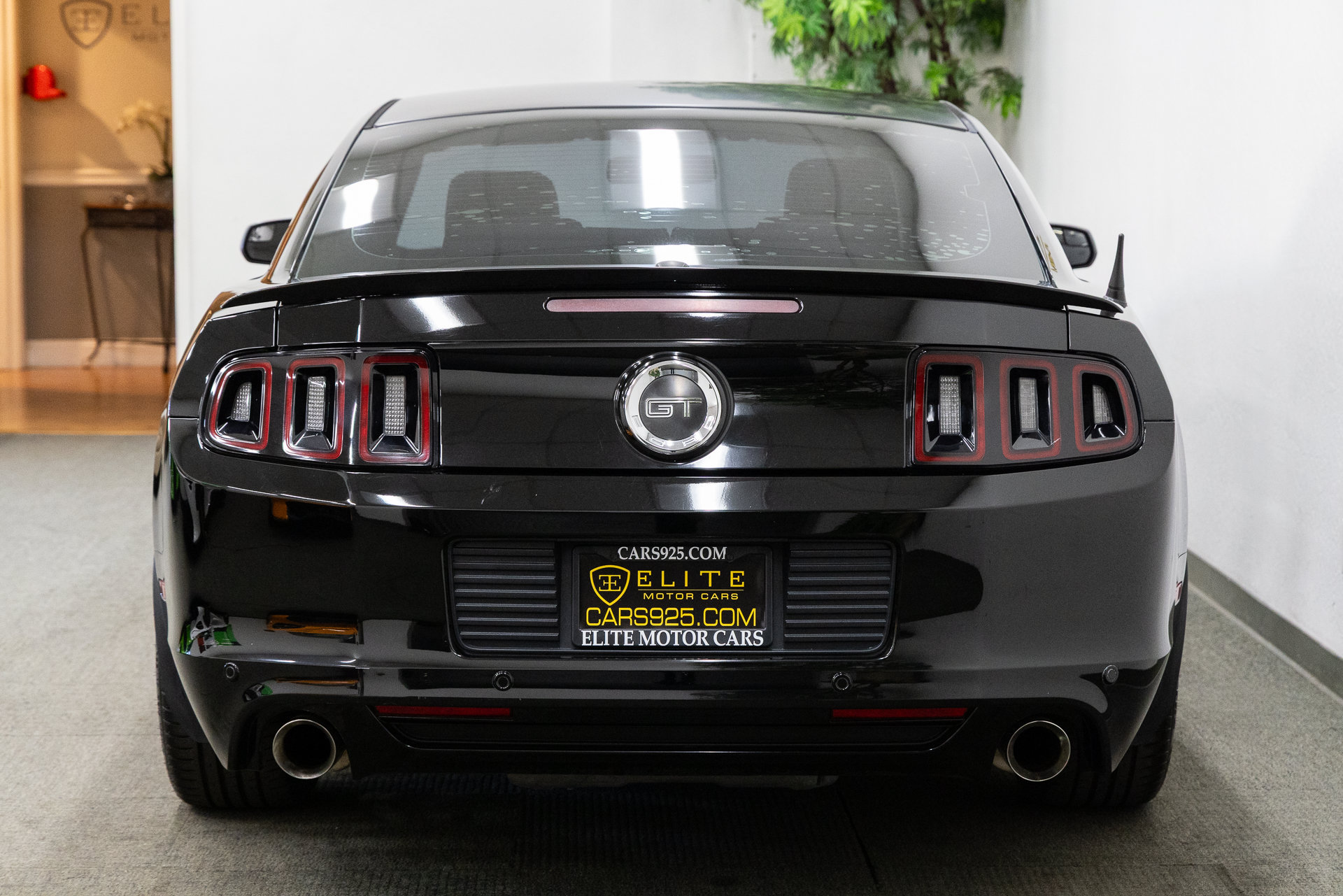 Used 2014 Ford Mustang GT Premium w/ Brembo Brake Package RWD image 4