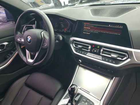 Used 2022 BMW 330i xDrive Sedan w/ Driving Assistance Package image 8