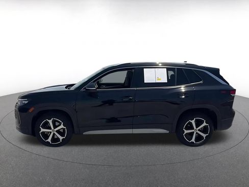 Used 2026 Volkswagen Tiguan SE AWD/4WD image 9