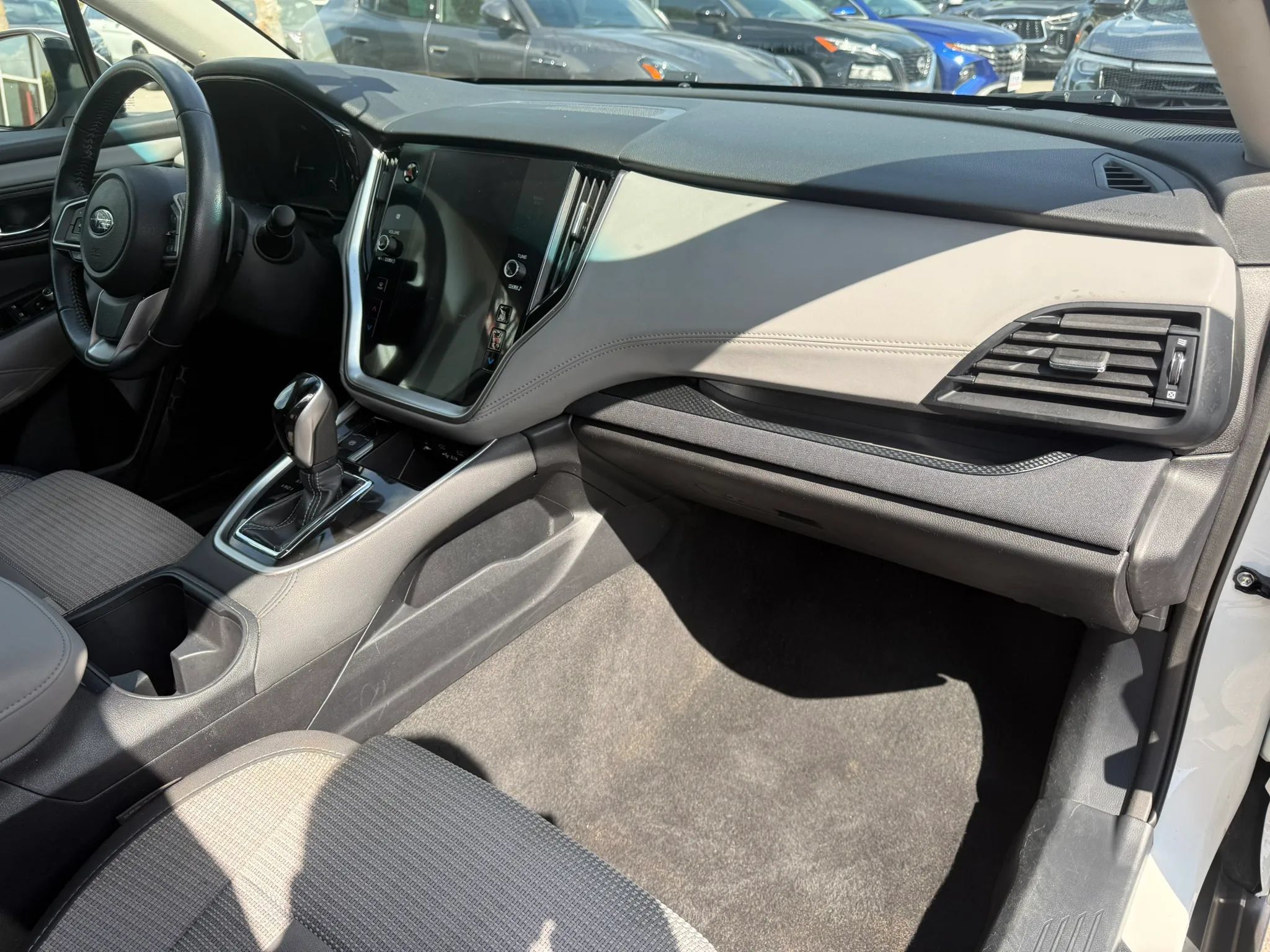 Used 2022 Subaru Outback Premium AWD/4WD image 17