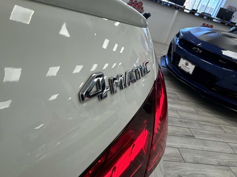 Used 2023 Mercedes-Benz C 300 4MATIC Sedan w/ AMG Line w/ Night Package image 9