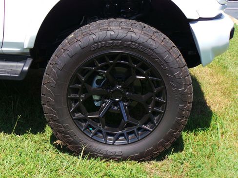 Used 2026 Ford Bronco Outer Banks AWD/4WD image 6