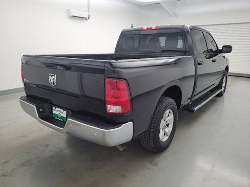 Used 2020 RAM 1500 Classic SLT w/ Luxury Group RWD image 9
