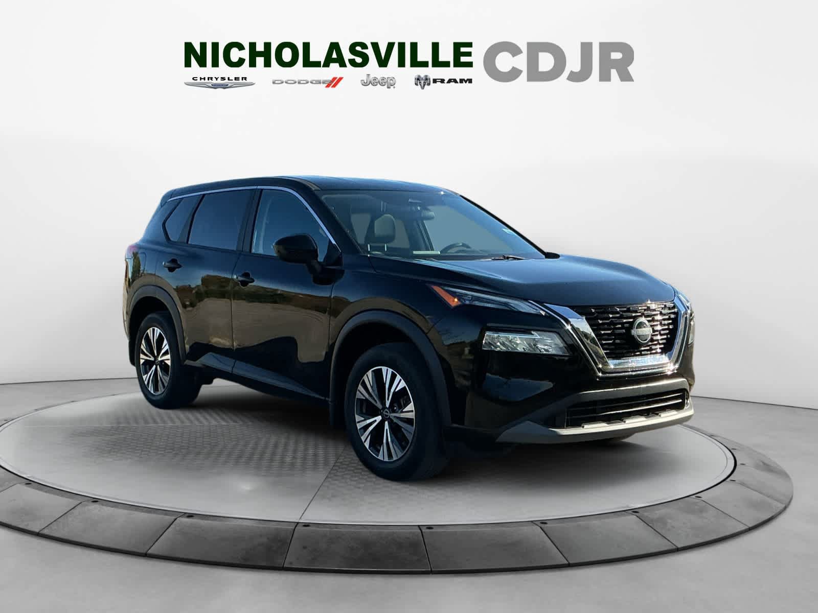 Used 2023 Nissan Rogue SV AWD/4WD image 7