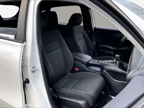 Used 2023 Honda HR-V Sport image 19