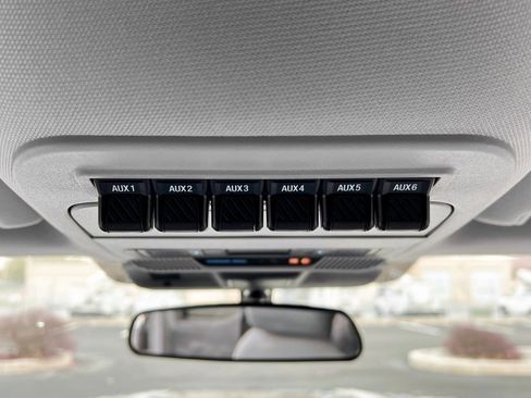 Used 2024 Ford F550 4x4 SuperCab Super Duty image 21