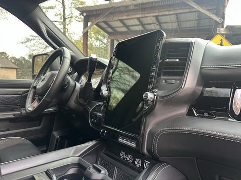 Used 2026 RAM 3500 Limited image 7