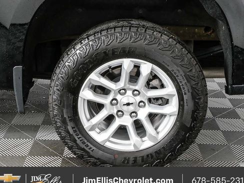 Certified 2022 Chevrolet Silverado 1500 RST w/ Convenience Package II AWD/4WD image 35