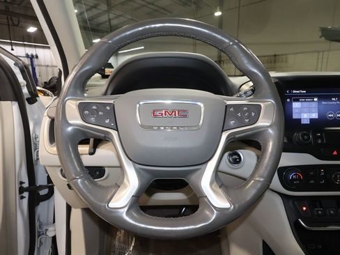 Used 2021 GMC Terrain Denali image 10