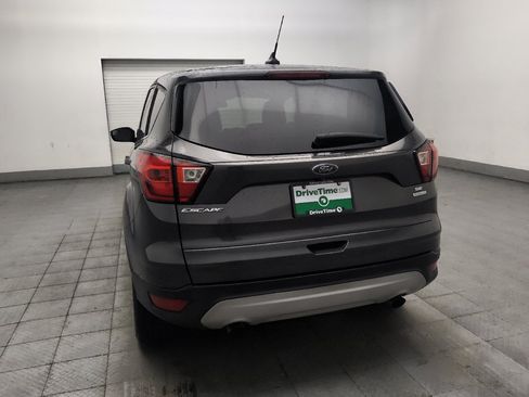 Used 2019 Ford Escape SE FWD image 5