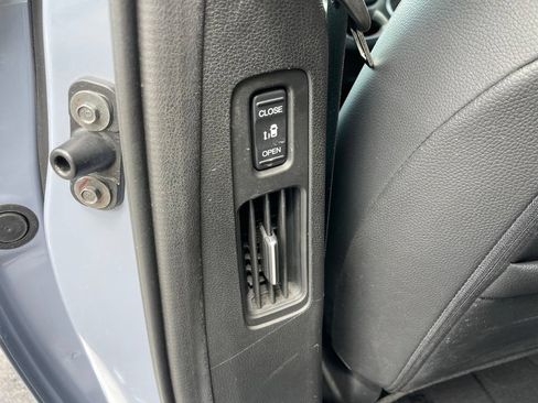 Used 2023 Honda Odyssey Sport image 14