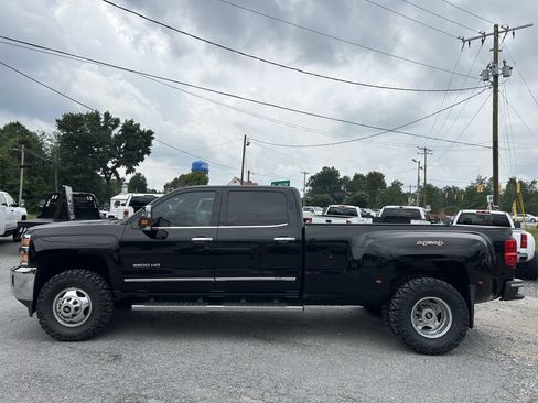 Used 2016 Chevrolet Silverado 3500 LTZ w/ Duramax Plus Package AWD/4WD image 10