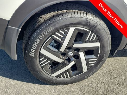 Used 2026 Nissan Kicks SV w/ SV Premium Package FWD image 26