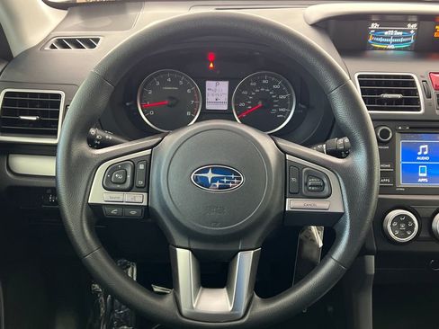 Used 2018 Subaru Forester 2.5i w/ Alloy Wheel Package AWD/4WD image 16