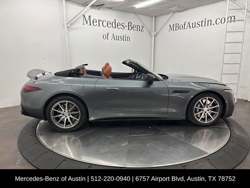 Used 2025 Mercedes-Benz SL 43 AMG image 10