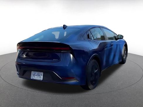 Used 2025 Toyota Prius LE image 14