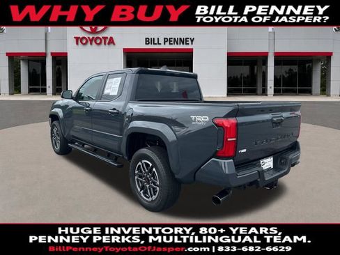 Used 2024 Toyota Tacoma TRD Sport RWD image 3
