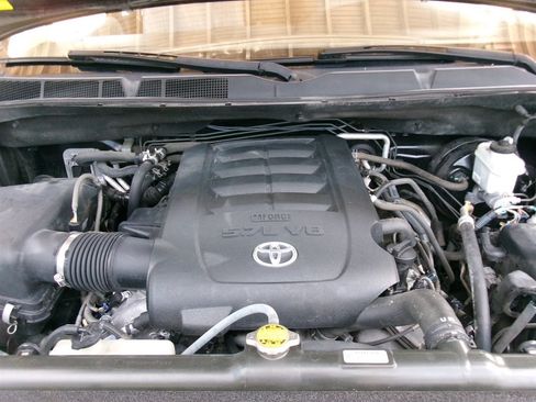 Used 2013 Toyota Sequoia Limited RWD image 55
