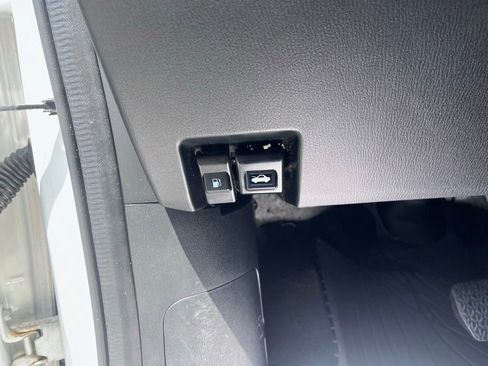 Used 2018 MAZDA CX-5 Sport AWD/4WD image 13