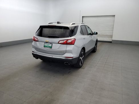 Used 2018 Chevrolet Equinox LT w/ Sun & Infotainment Package AWD/4WD image 9