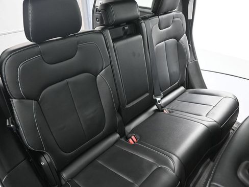 Used 2022 Jeep Grand Cherokee Limited 4xe AWD/4WD image 13