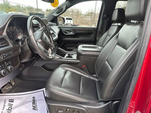 Used 2021 Chevrolet Tahoe Z71 w/ Rear Media and Nav Package image 9