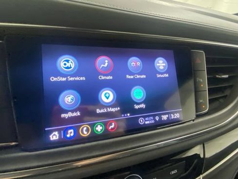 Used 2024 Buick Enclave Essence w/ Experience Buick Package AWD/4WD image 23