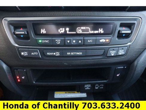 Used 2023 Honda Passport TrailSport image 17