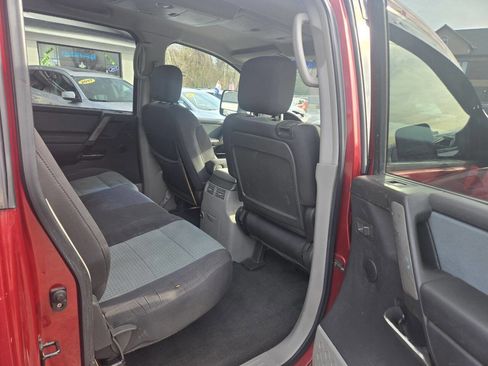Used 2004 Nissan Titan SE AWD/4WD image 44