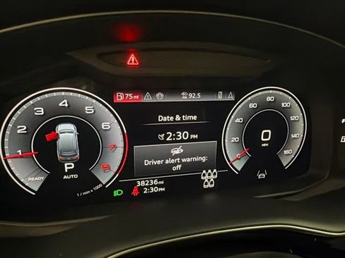 Used 2025 Audi Q7 3.0T Premium Plus AWD/4WD image 31