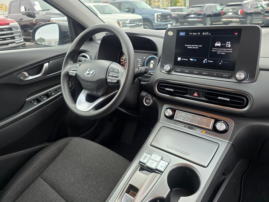 Used 2023 Hyundai Kona SE FWD image 10