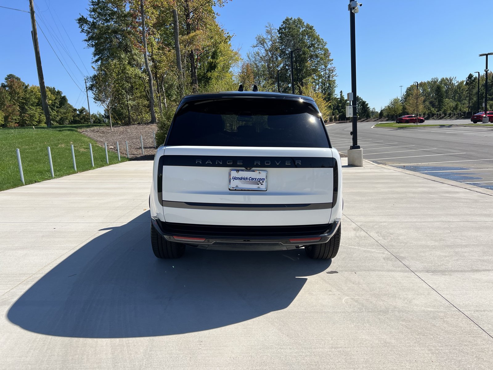 Used 2025 Land Rover Range Rover SE AWD/4WD image 7