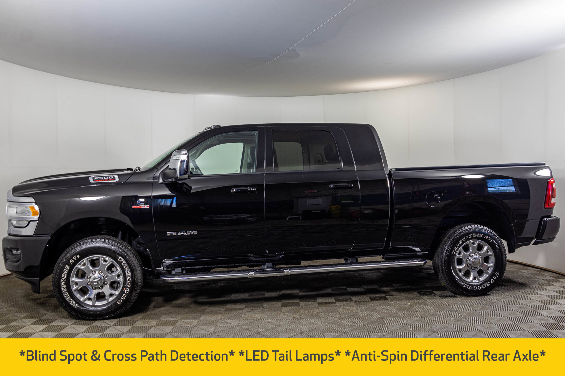 Used 2024 RAM 2500 Laramie w/ Snow Chief Group AWD/4WD image 28