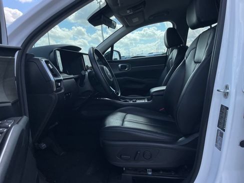 Used 2022 Kia Sorento S AWD/4WD image 9