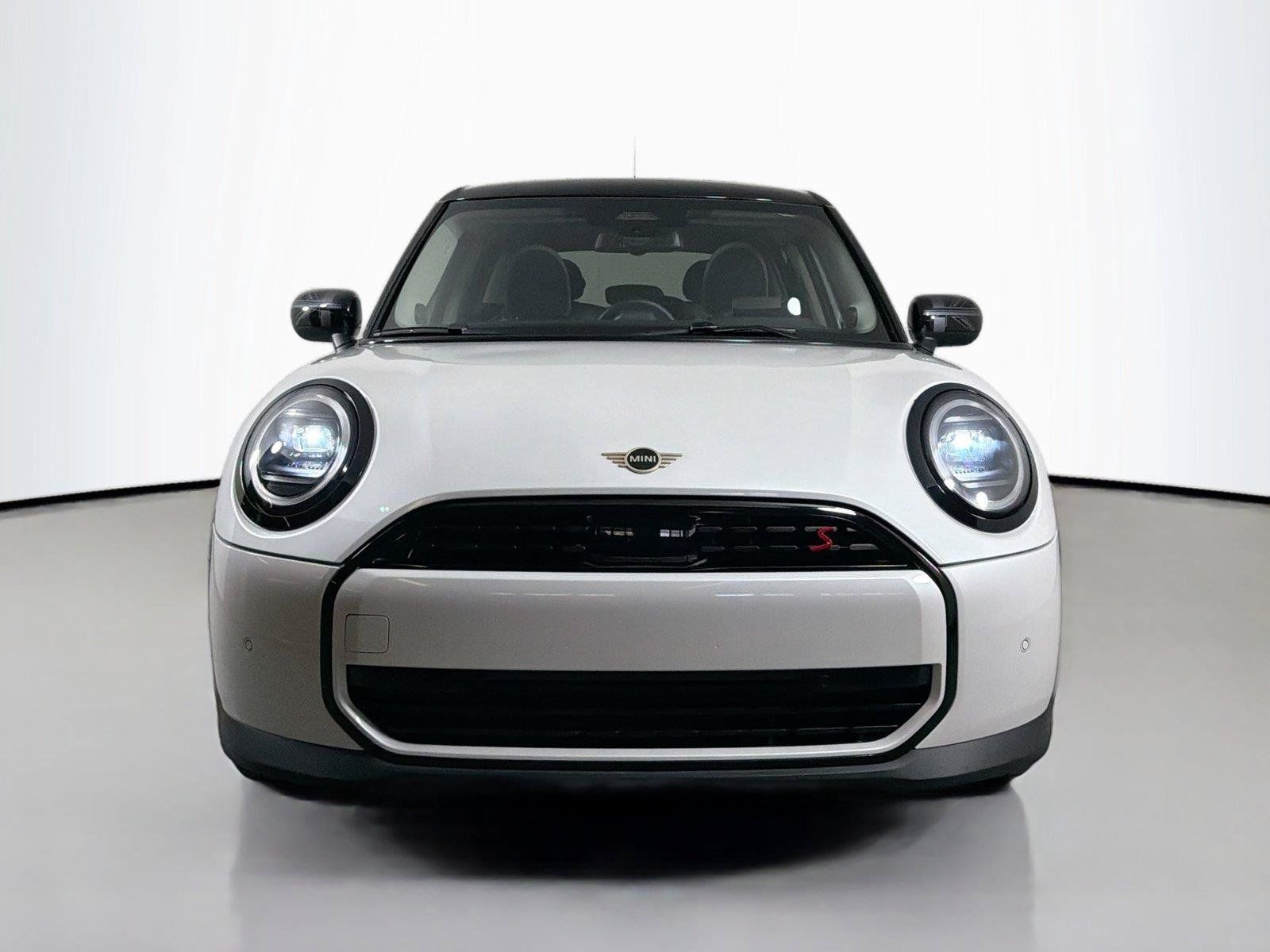 Used 2025 MINI Cooper S FWD image 2