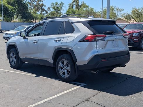 Used 2024 Toyota RAV4 XLE w/ Convenience Package AWD/4WD image 4